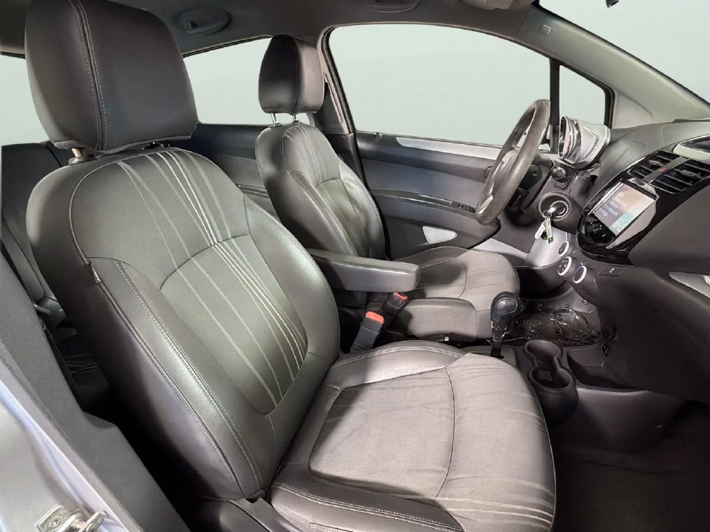 Used 2015 SILVER ICE Chevrolet LT image 33