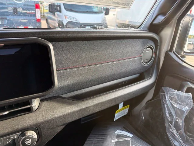 New 2026 White/off-white Jeep  image 17