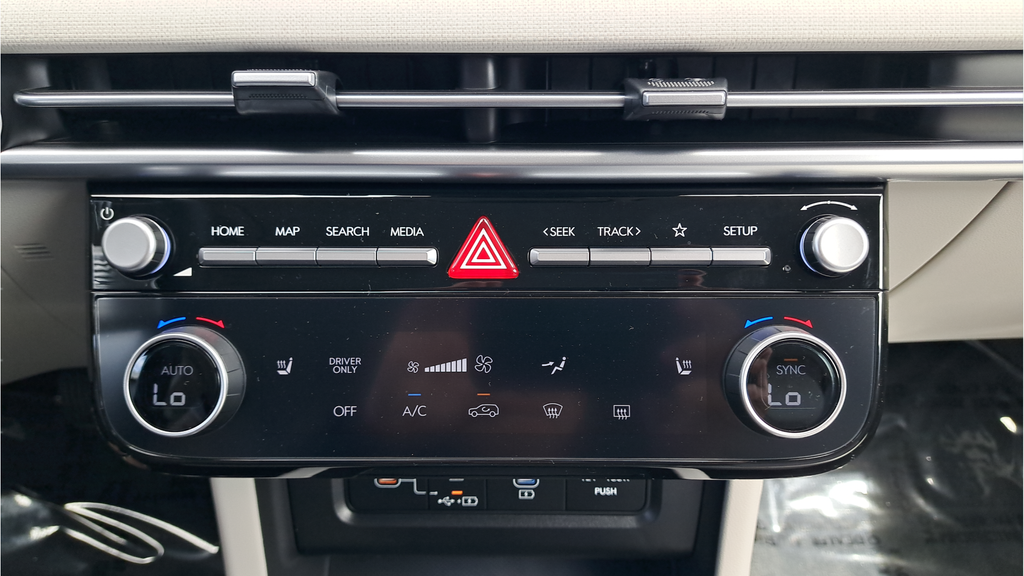 New 2026 Gray Hyundai SEL Convenience image 22