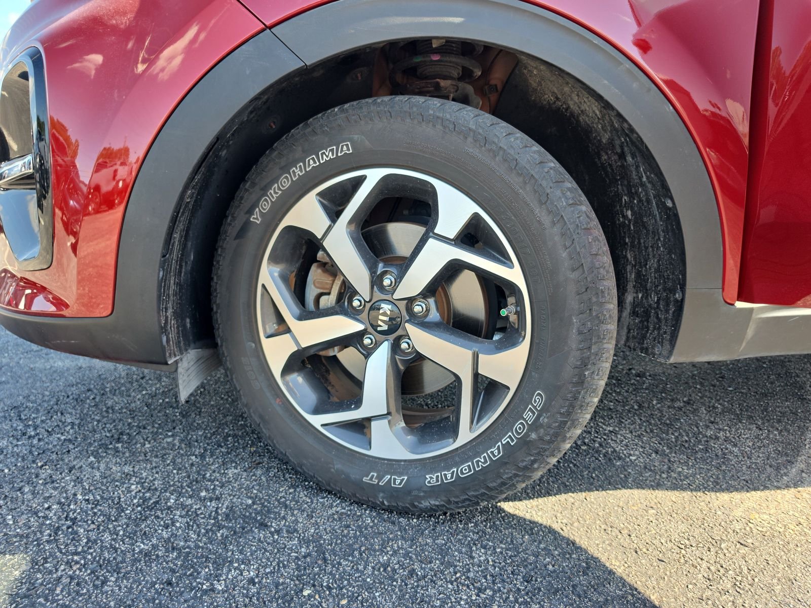 Used 2020 Red Kia LX image 25