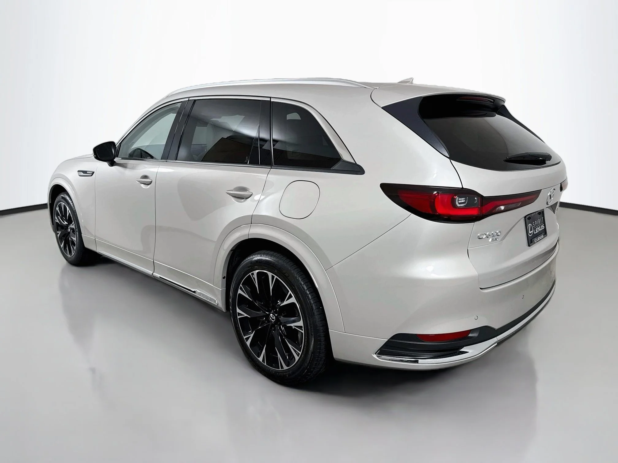 Used 2024 Platinum Quartz Mazda 3.3 Turbo S Premium Plus image 5