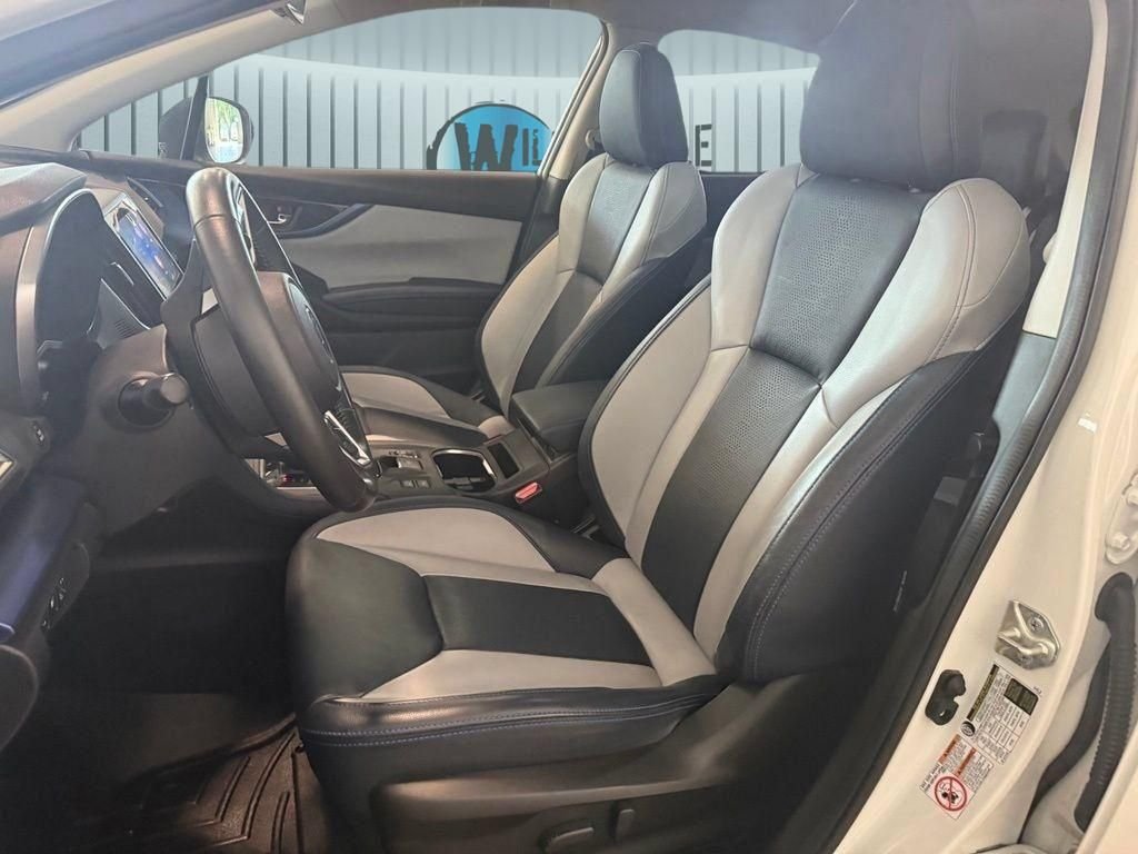 Used 2019 White Subaru Hybrid image 21