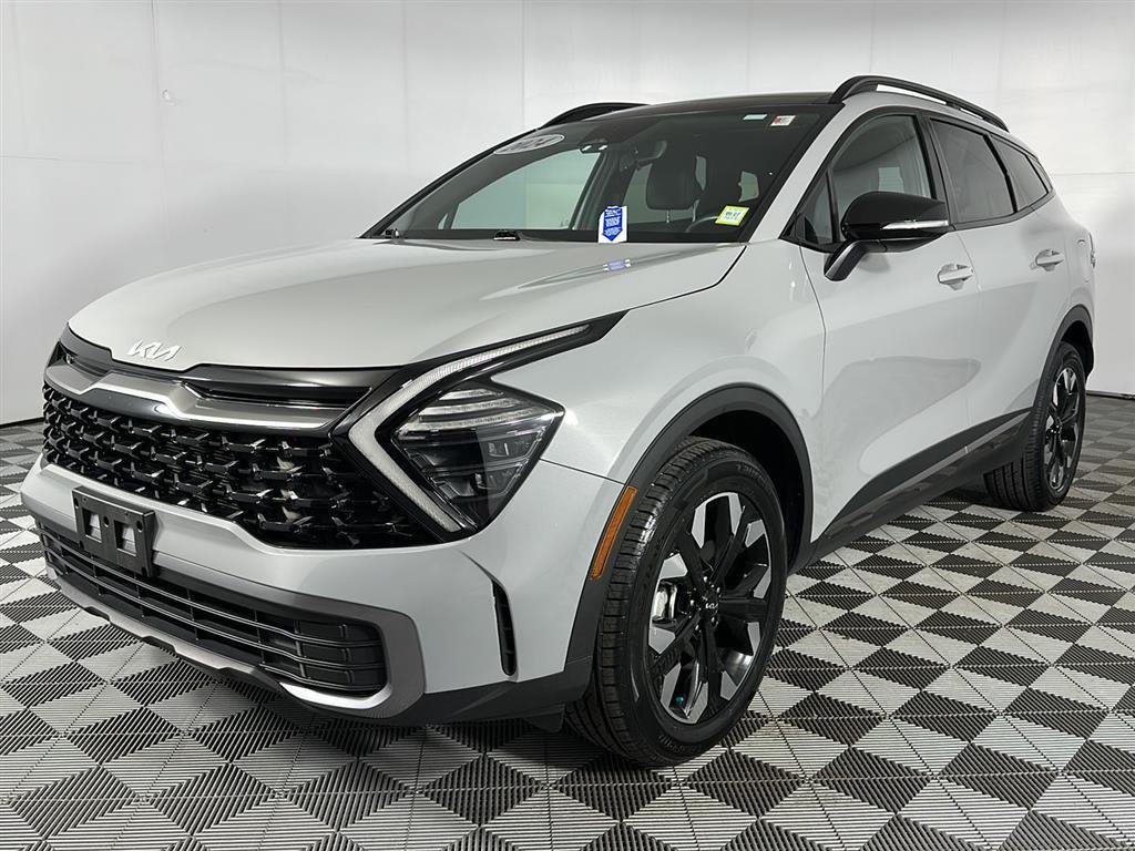 Used 2024 Wolf Gray Kia X-Line image 3