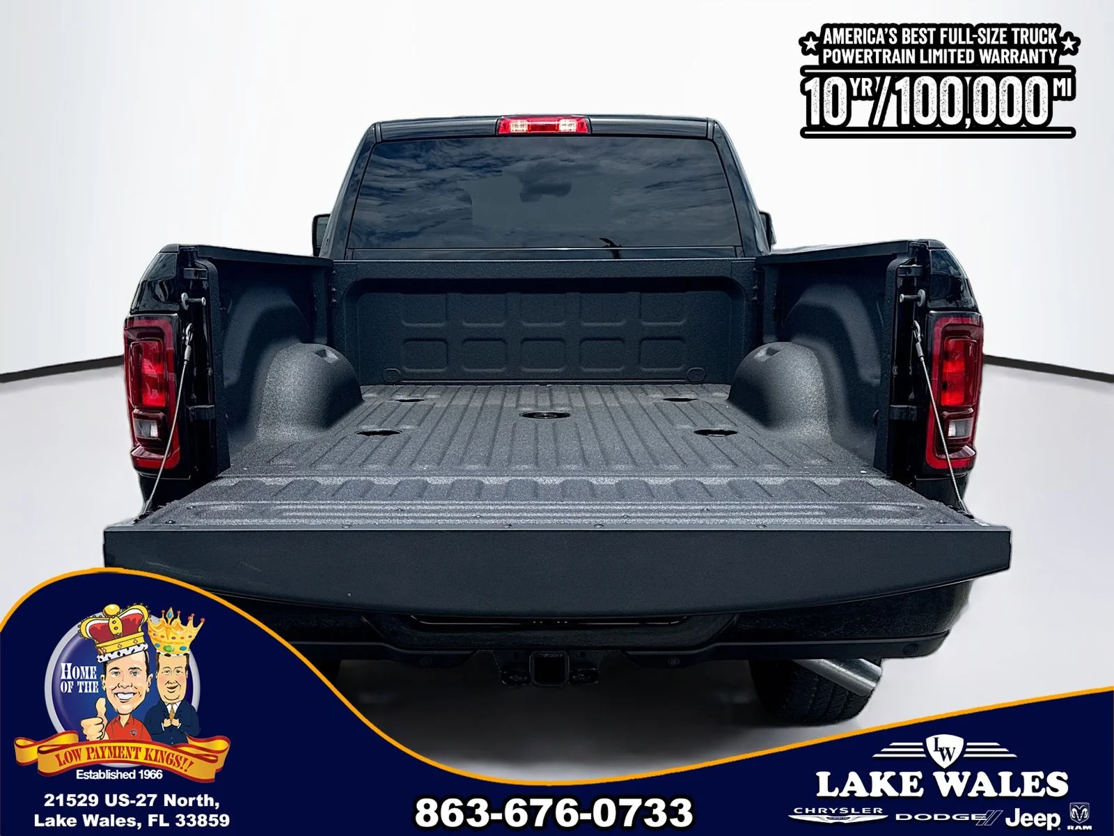 New 2026 Diamond Black Crystal Pearl-Coat Exterior Paint RAM BIG HORN image 24