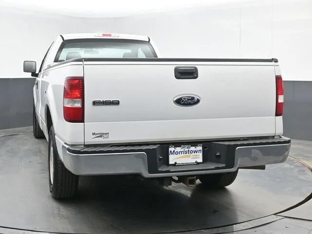 Used 2007 White Ford  image 11