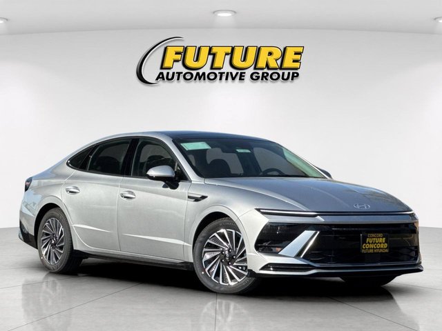 2027 Hyundai SONATA HYBRID SEL