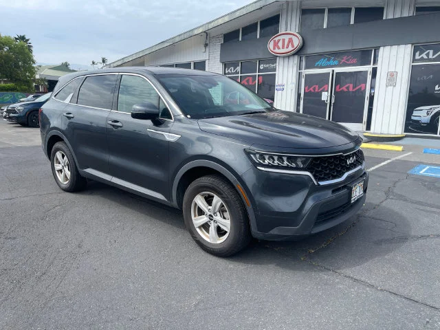 Used 2023 Gray Kia LX image 8