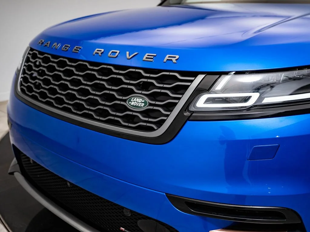 Used 2022 SVO Premium Palette Blue Land Rover R-Dynamic HSE image 16