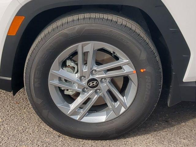 2025 Hyundai Tucson SE - Photo 11