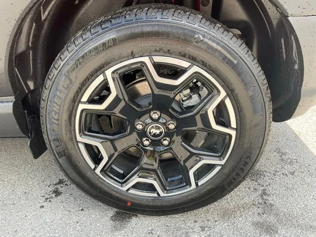 New 2026 Ruby Red Metallic Tinted Clearcoat Ford Outer Banks® image 61