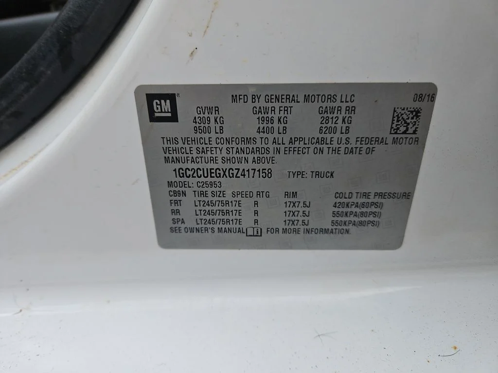 Used 2016 White Chevrolet Work Truck image 30