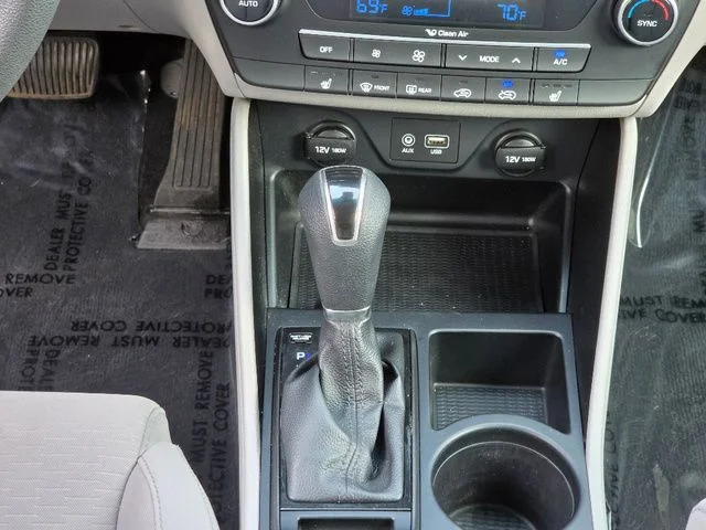 Used 2019 Gray Hyundai SEL image 29