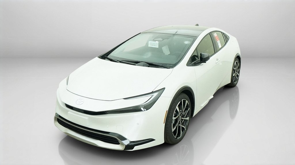 New 2026 Wind Chill Pearl Toyota XSE image 10