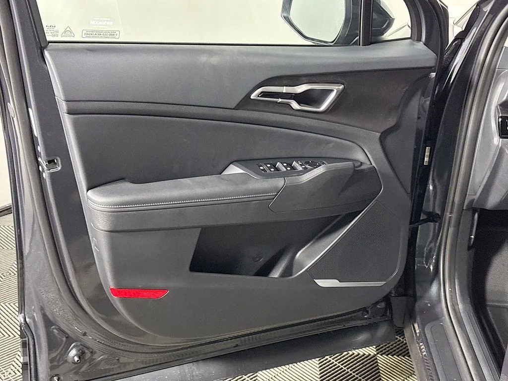 New 2026 Gravity Gray Kia EX image 10