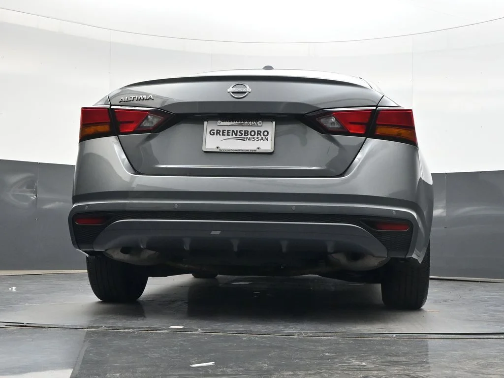 Used 2025 Gray Nissan 2.5 SV image 33