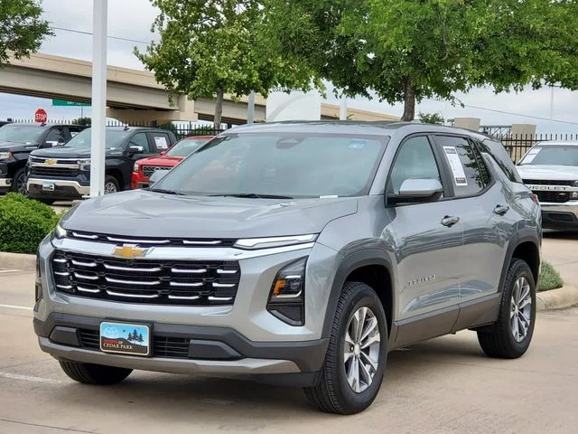 Used 2025 Gray Chevrolet LT image 24