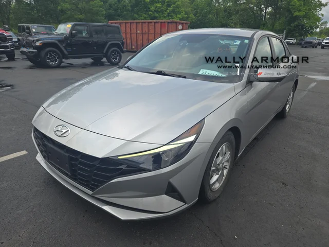 2021 Hyundai Elantra SE