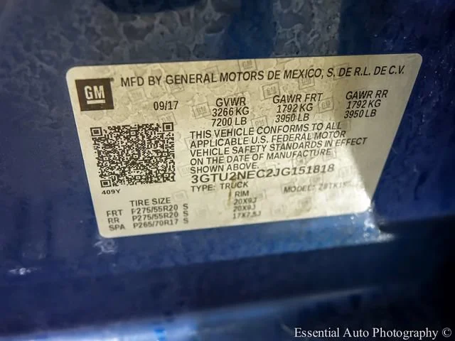 Certified Used 2018 STONE BLUE METALLIC GMC SLT image 28