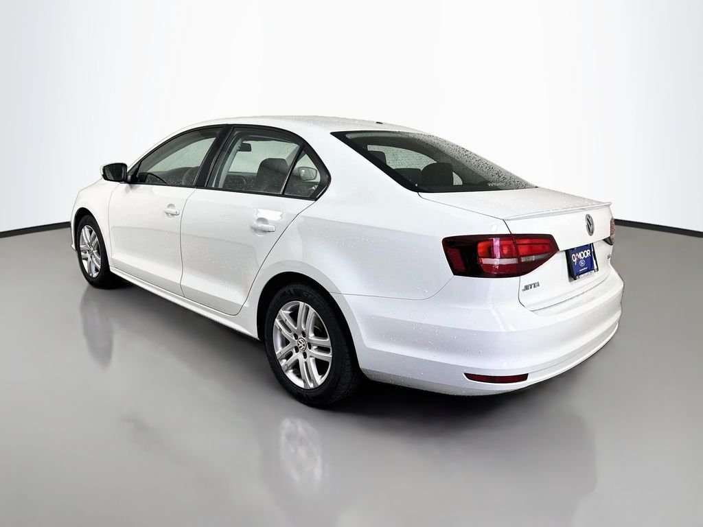 Used 2018 Pure White Volkswagen 1.4T S image 5