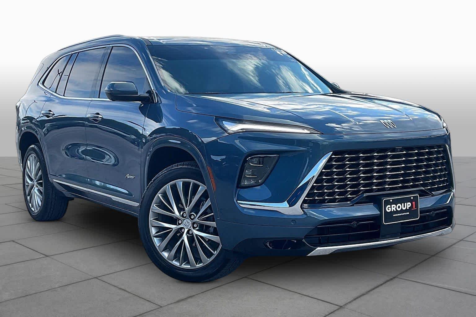 Used 2026 Ocean Blue Metallic Buick Avenir image 3