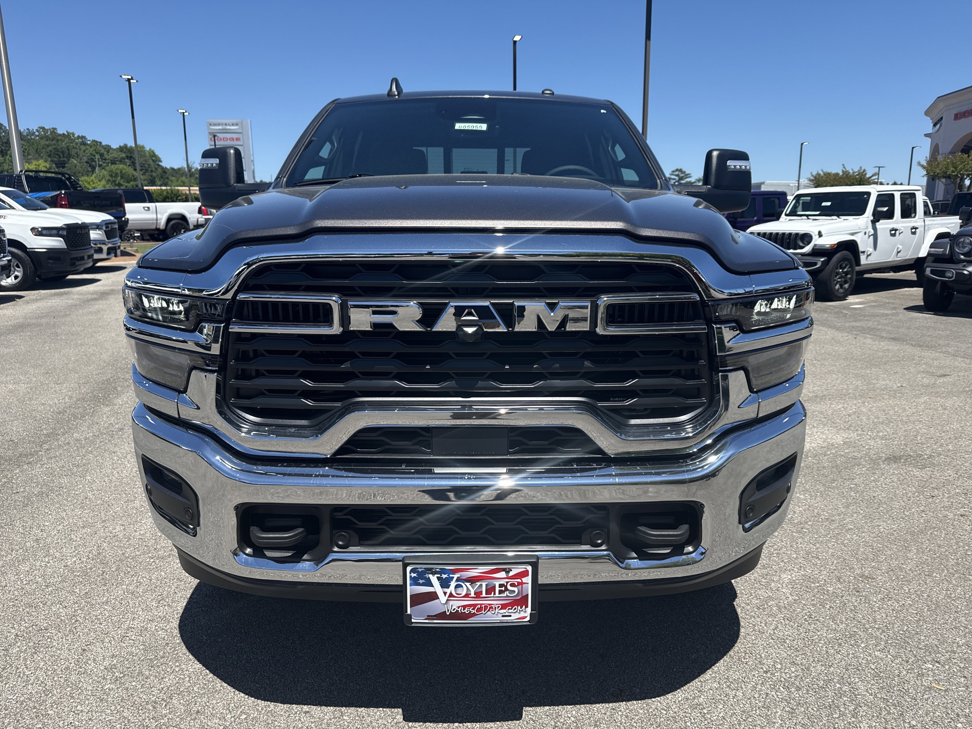 New 2026 Granite Crystal Metallic Clear-Coat Exterior Paint RAM Big Horn image 2