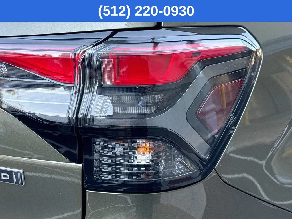 New 2026 AUTUMN GREEN METALLIC Subaru Limited Hybrid image 35