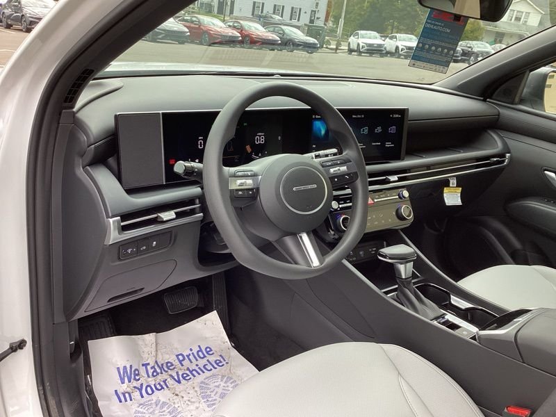New 2026 White Hyundai SEL image 21