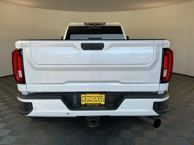 Used 2020 White GMC Denali image 6
