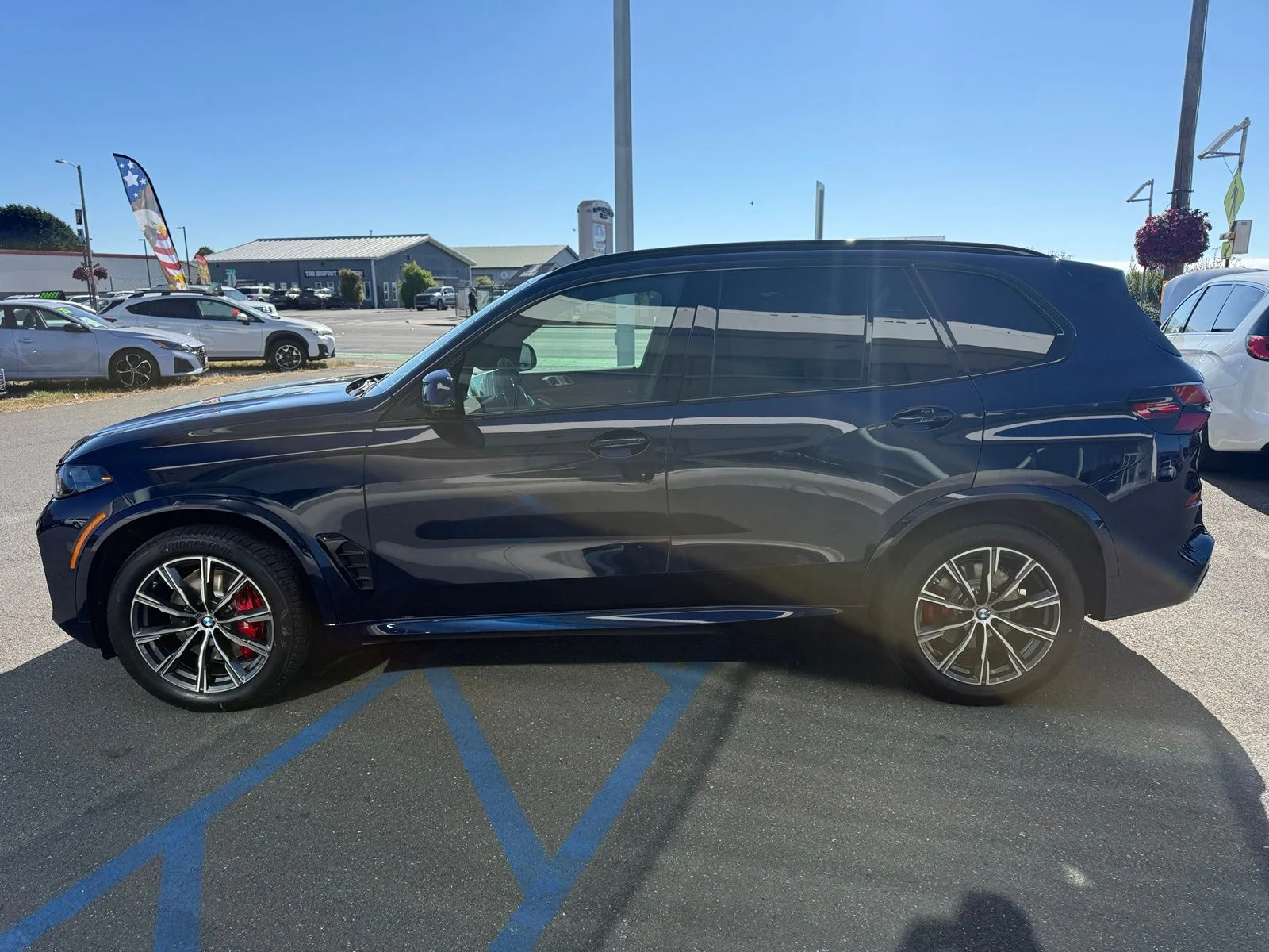 New 2026 Tanzanite Blue II Metallic BMW xDrive40i image 5