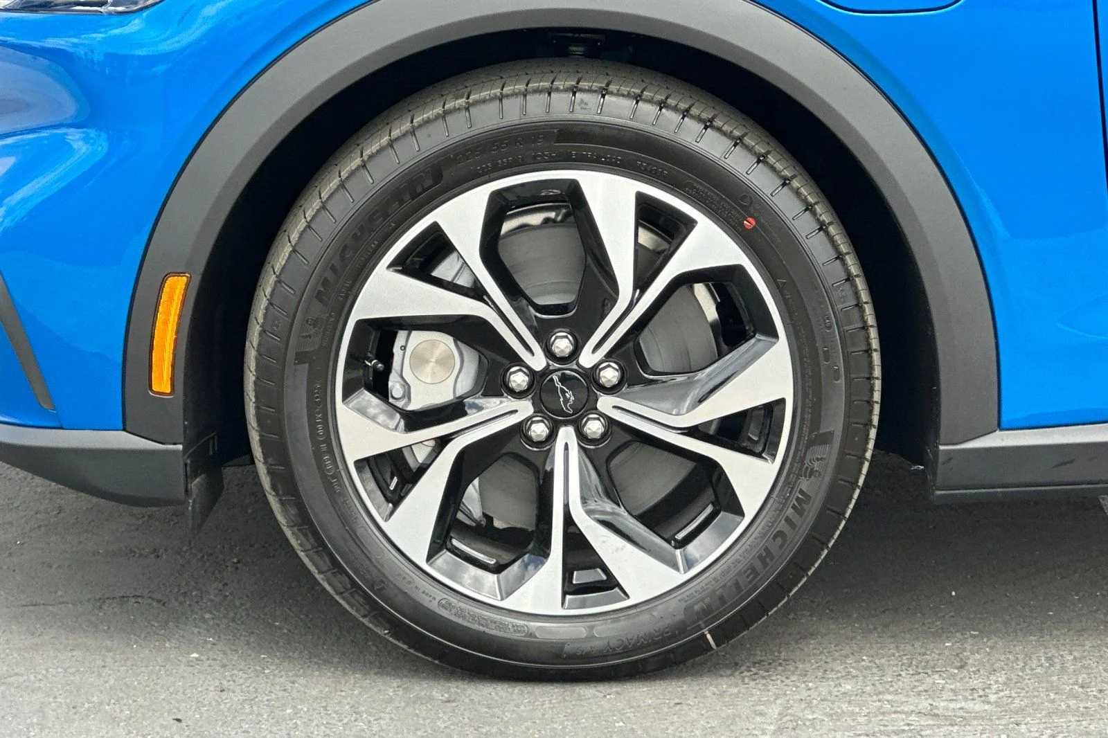 New 2026 Blue Ford Select image 26