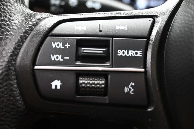 Used 2025 Black Honda LX image 17