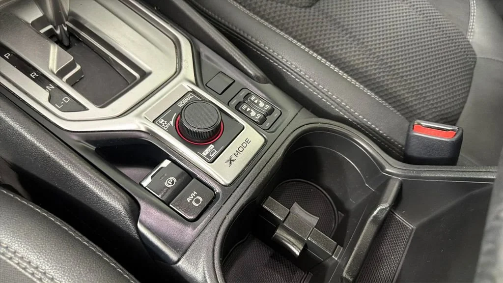 Used 2020 White Subaru Premium image 25