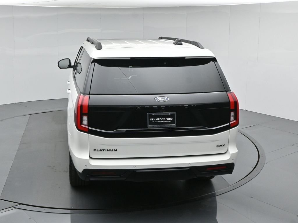 New 2027 White Ford Platinum image 45