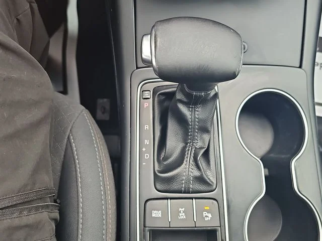 Used 2019 Silver Kia LX image 18
