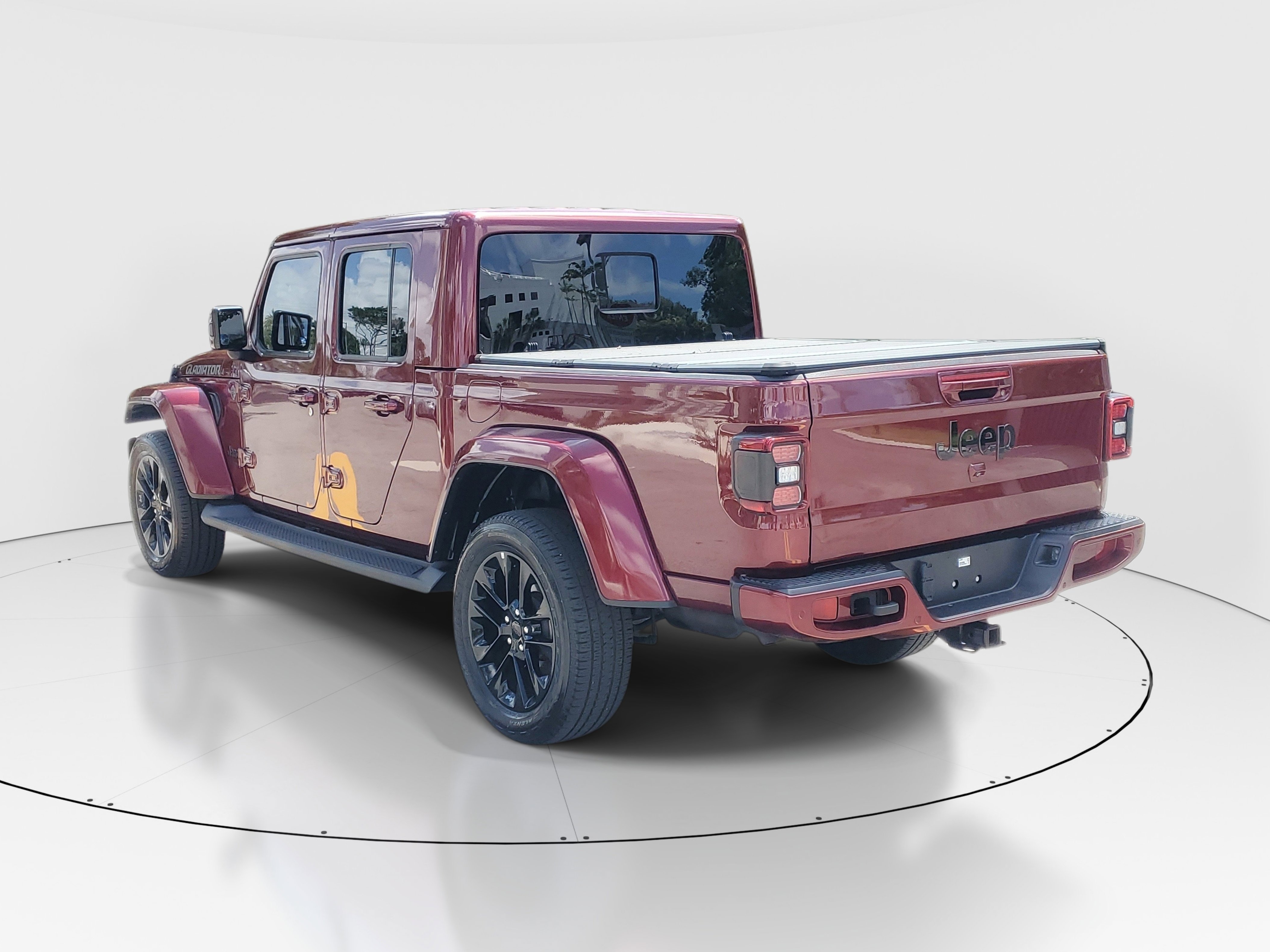 Used 2021 Snazzberry Pearlcoat Jeep High Altitude image 5