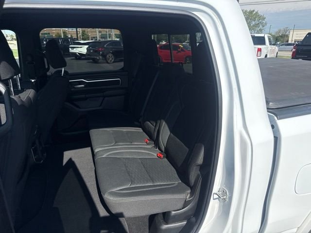 Used 2025 White Ram Big Horn/Lone Star image 9