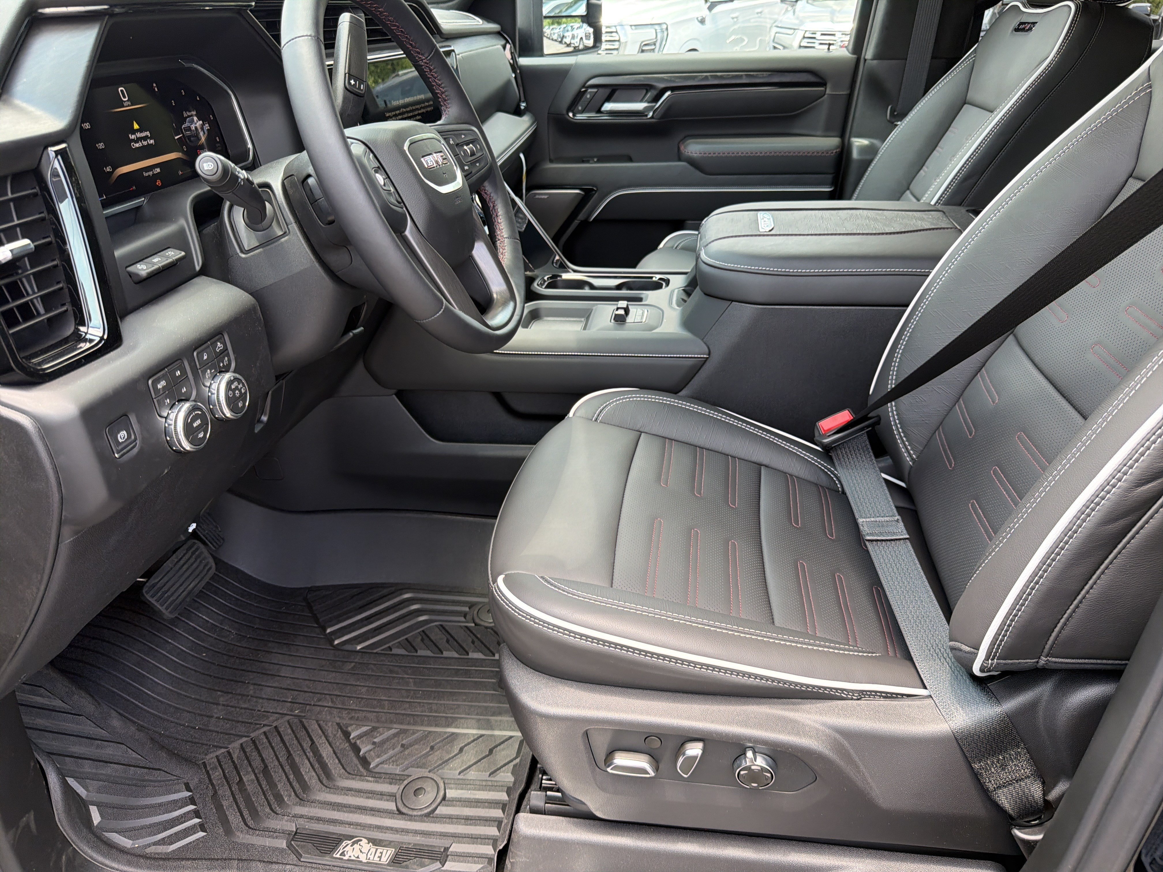 2026 GMC Sierra 2500HD AT4X - Photo 9