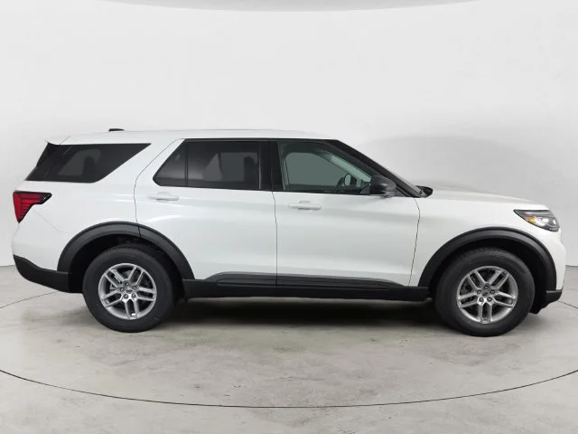 Certified Used 2026 White Metallic Ford Active image 4