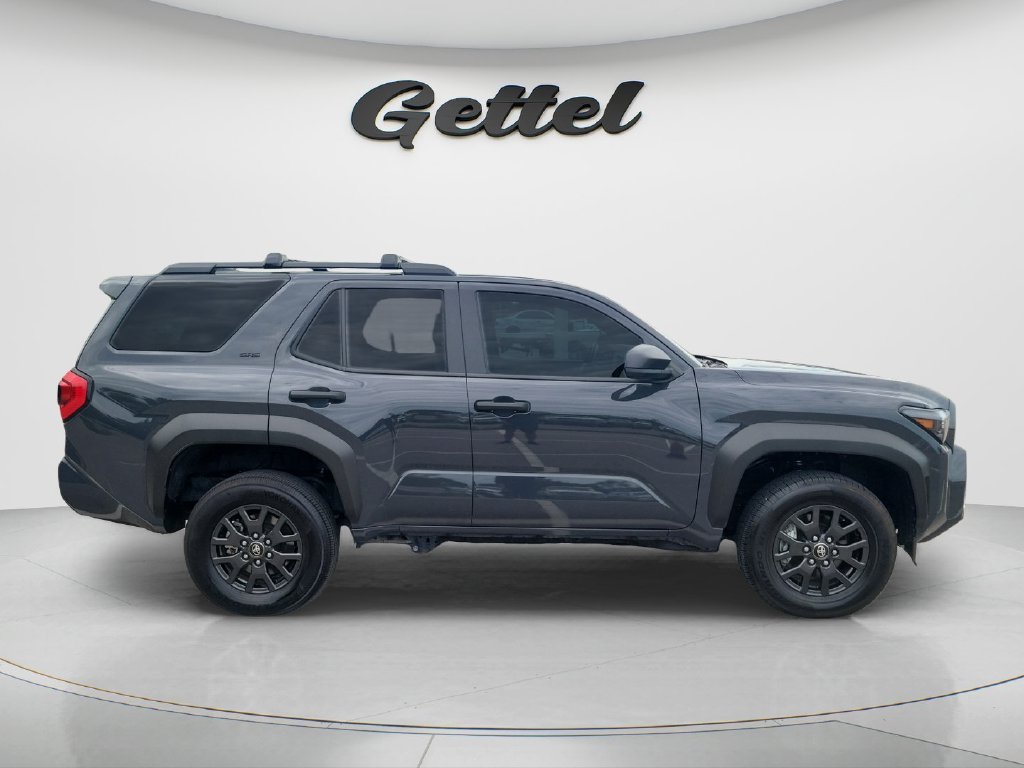Certified Used 2025  Toyota SR5 image 4