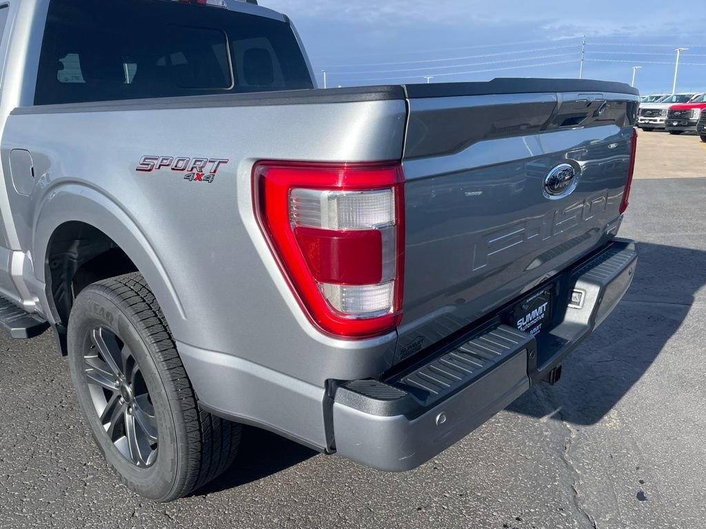 Used 2022 Silver Ford Lariat image 32