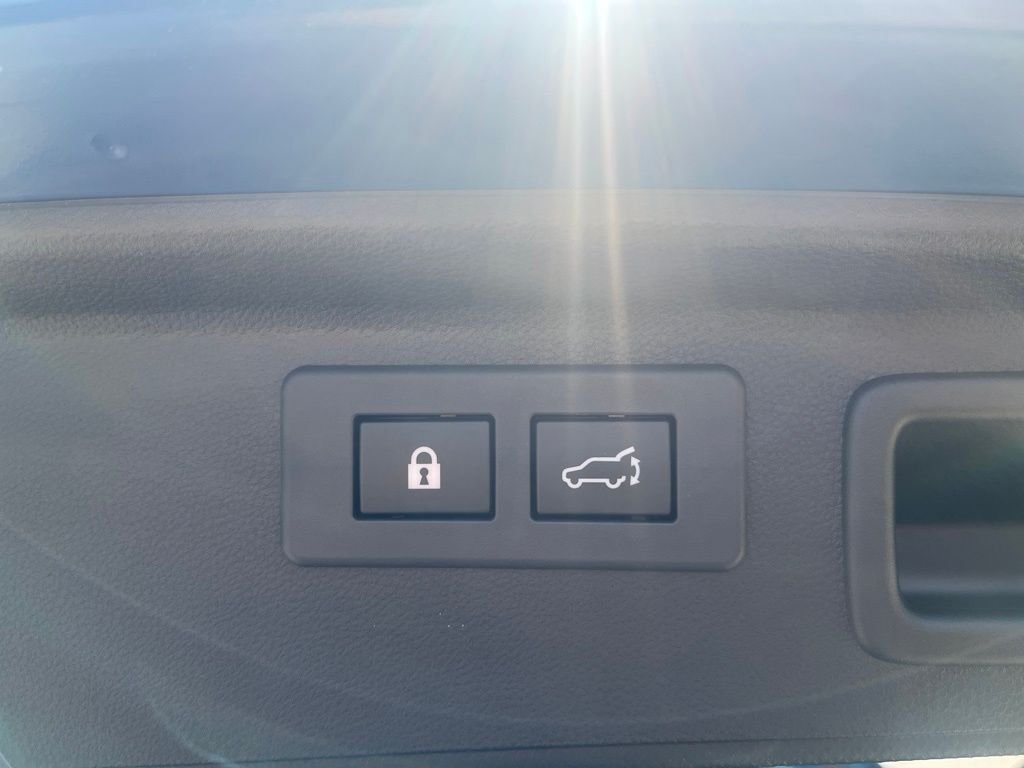 Certified Used 2025 Blue Subaru Wilderness image 10