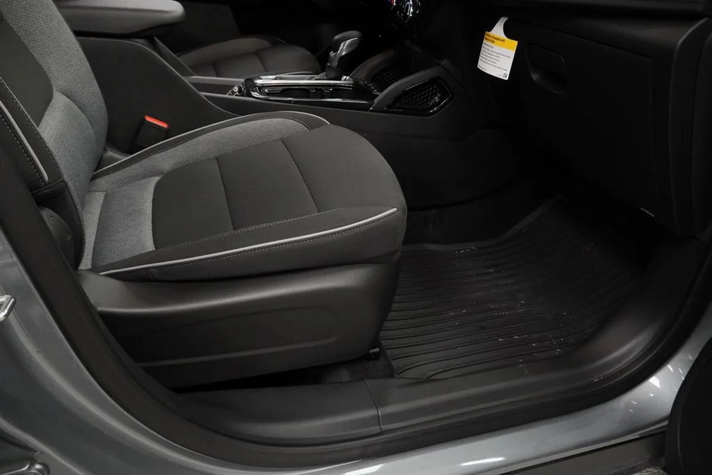 New 2026 Sterling Gray Metallic Chevrolet LT image 29