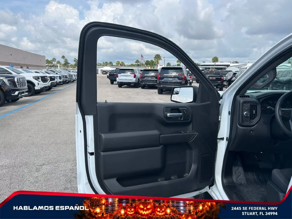 New 2026 Summit White GMC Pro image 11