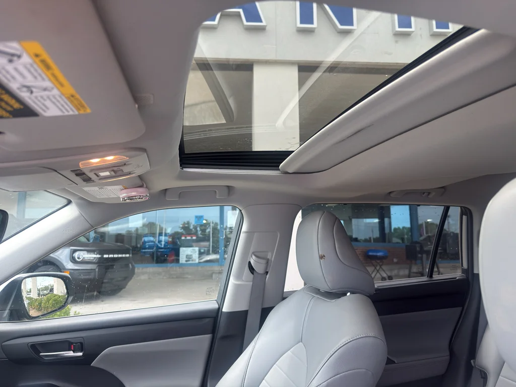 Used 2022 Celestial Silver Metallic Toyota XLE image 15