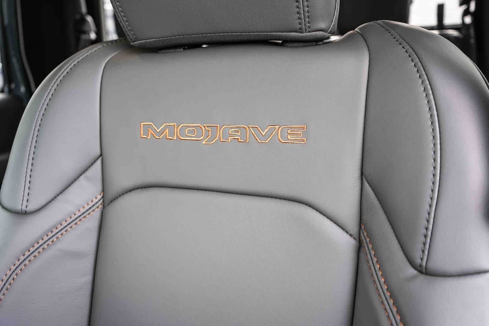 New 2026 Anvil Clearcoat Jeep Mojave X image 30