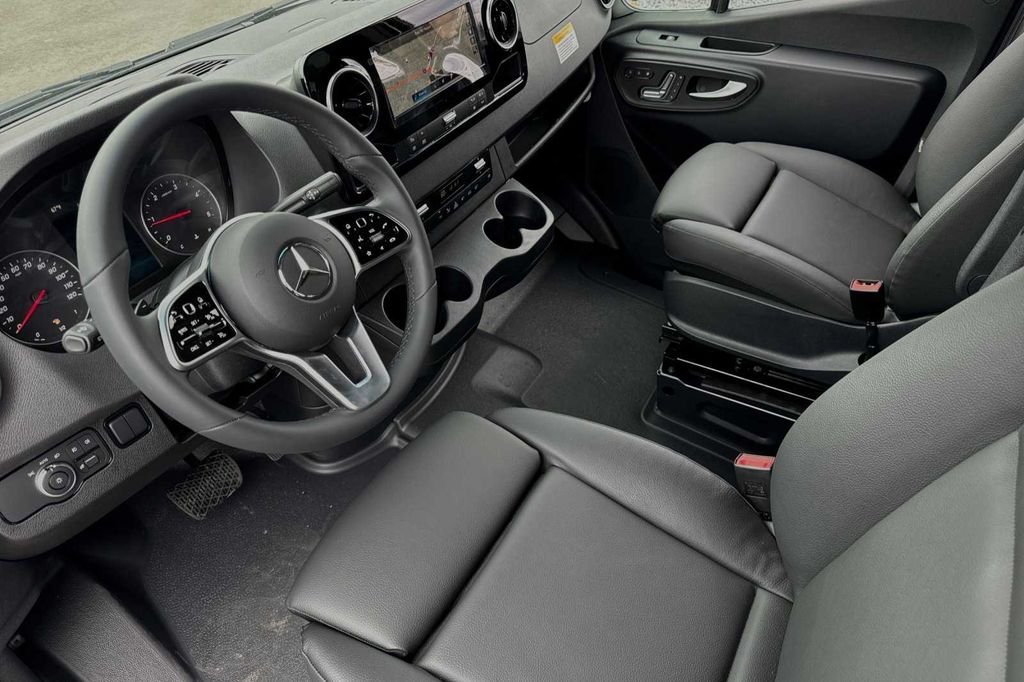 Used 2024 Gray Mercedes-Benz Cargo 170 WB image 9