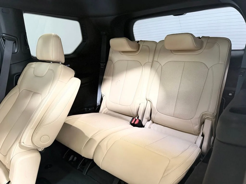 Used 2024 Black Jeep Limited image 18