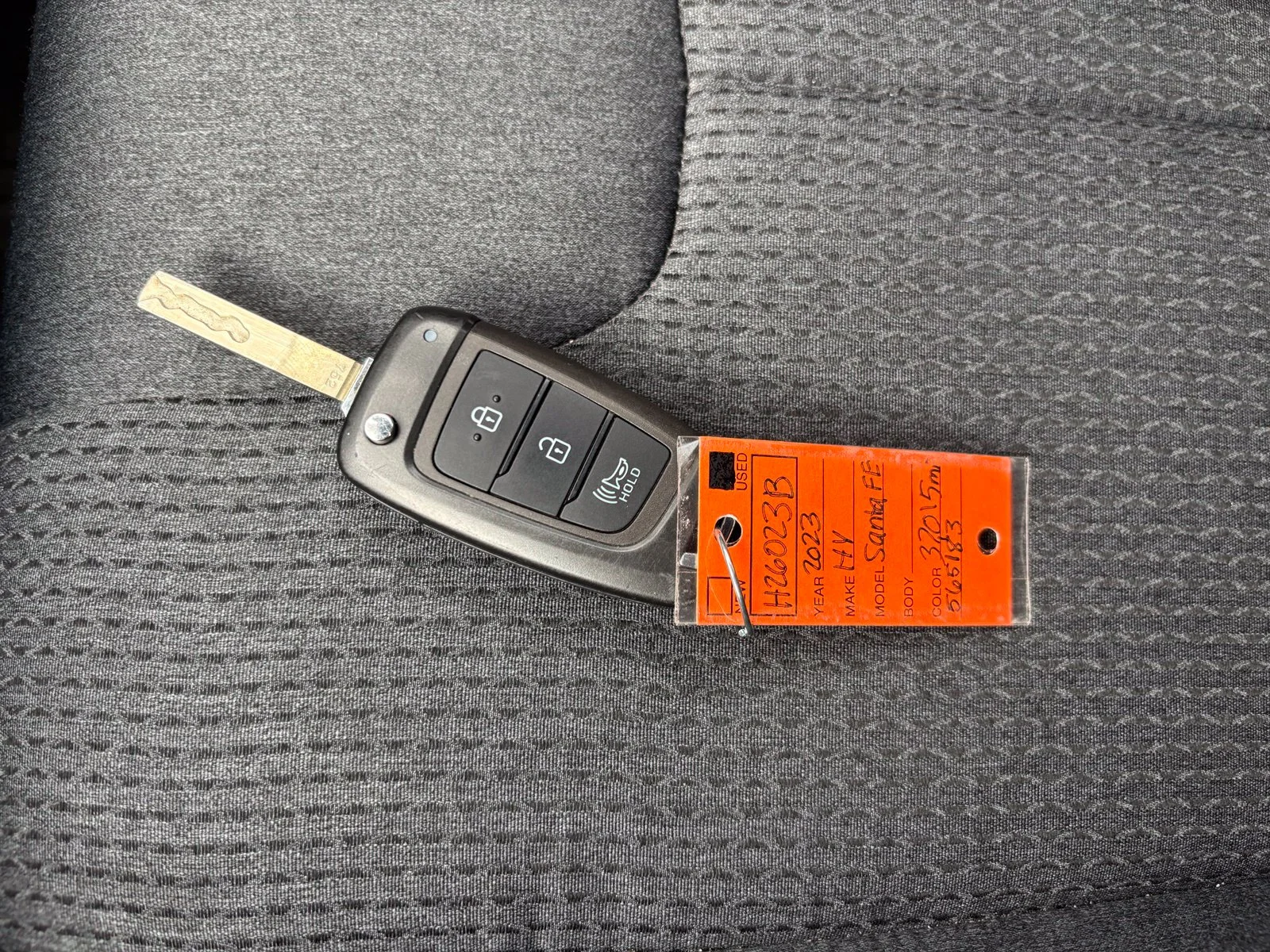 Used 2023 Blue Hyundai SE image 14