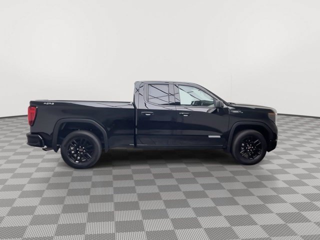 Used 2026 Onyx Black GMC Elevation image 42