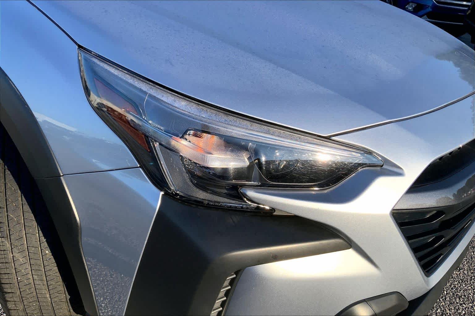 Used 2025 Ice Silver Metallic Subaru Premium image 26